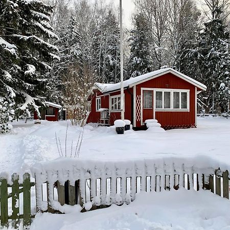 Sjoenaera Stuga Norrtälje Extérieur photo